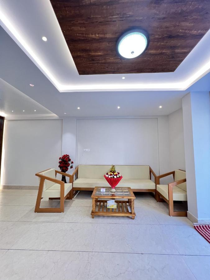 Darshan Executive Kolhapur Bagian luar foto